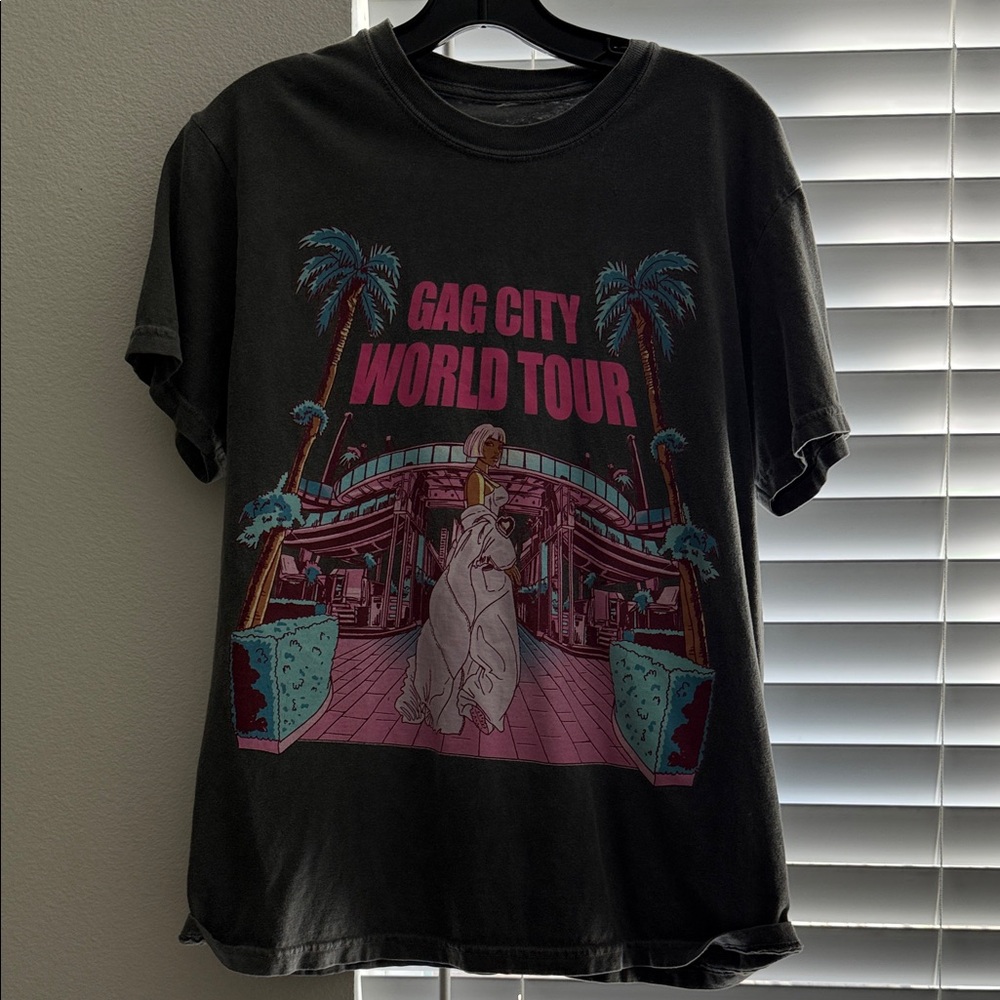 Nicki Minaj Gray Graphic Tee